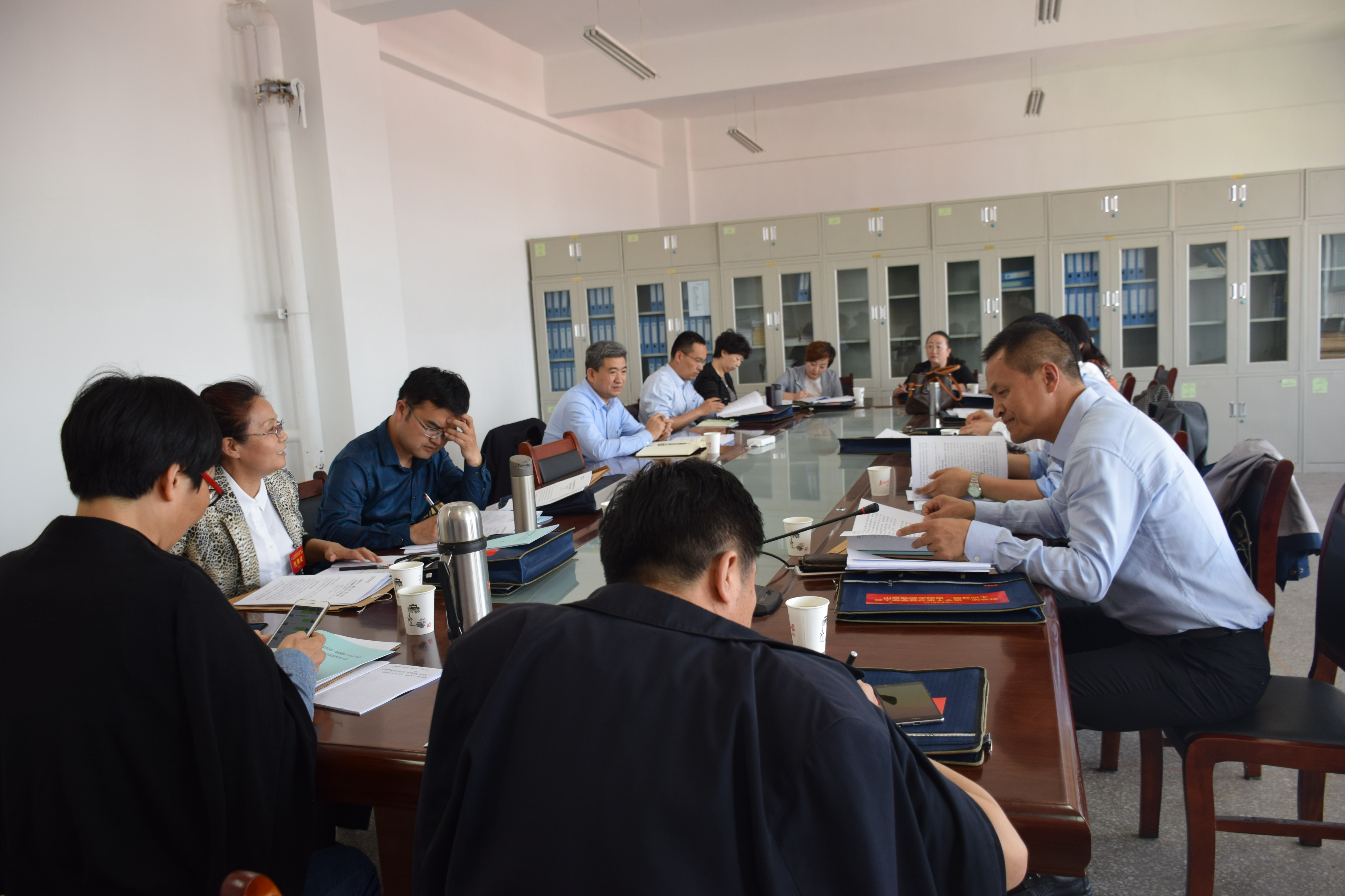 第四代表团分团讨论.JPG 第四代表团分团讨论.JPG