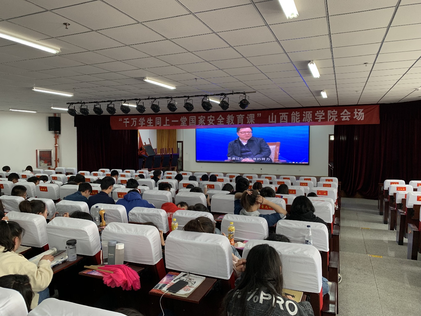 寰俊鍥剧墖_20190422175435.jpg